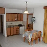 Yeniacun מלון דירות 4*