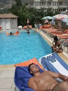 Apart Otel Yeniacun